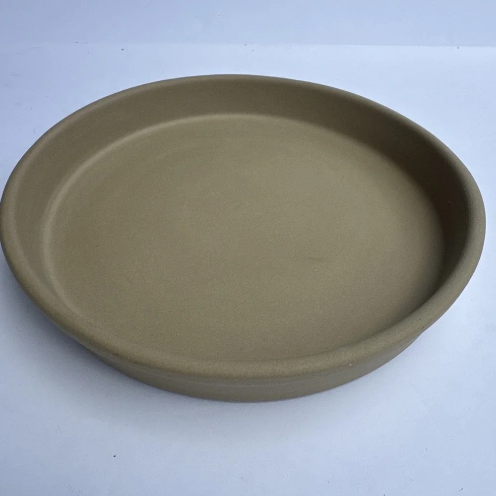 The Pampered Chef LTD Stoneware Deep Dish Baker 11